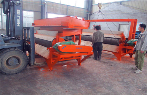 湿式磁选机,潍坊湿式磁选机的实力发挥的淋漓尽致_工作原理_钒钛铁矿潍坊湿式磁选机的实力发挥的淋漓尽致型号参数及磁场强度 湿式磁选机,潍坊湿式磁选机的实力发挥的淋漓尽致_工作原理_钒钛铁矿潍坊湿式磁选机的实力发挥的淋漓尽致型号参数及磁场强度