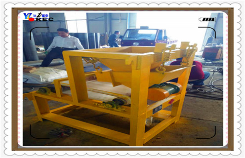 铁矿干式磁选机,铁矿干式磁选机厂家欢迎来电咨询设备_铁矿干式磁选机厂家欢迎来电咨询设备发展工作视频皮带及结构价格 铁矿干式磁选机,铁矿干式磁选机厂家欢迎来电咨询设备_铁矿干式磁选机厂家欢迎来电咨询设备发展工作视频皮带及结构价格