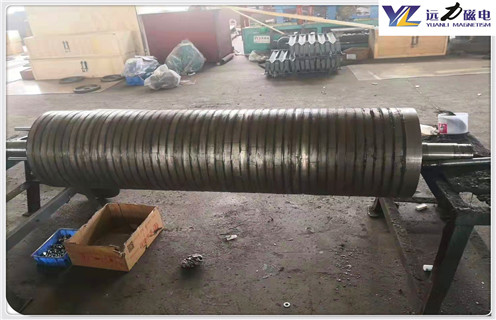 铁矿石干式磁选机,潍坊铁矿石干式磁选机设备厂家注重磁选机的质量生产_潍坊铁矿石干式磁选机设备厂家注重磁选机的质量生产皮带及结构价格 铁矿石干式磁选机,潍坊铁矿石干式磁选机设备厂家注重磁选机的质量生产_潍坊铁矿石干式磁选机设备厂家注重磁选机的质量生产皮带及结构价格