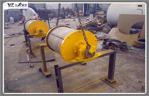 永磁滚筒磁块,新疆永磁滚筒磁块安装,新疆永磁滚筒磁块安装多少钱一个工作原理 永磁滚筒磁块,新疆永磁滚筒磁块安装,新疆永磁滚筒磁块安装多少钱一个工作原理